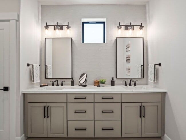Building Photo - Exclusive Tumble Creek!  Try before you bu...