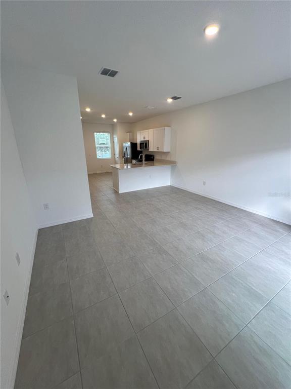 Building Photo - 2983 Skyline Lp