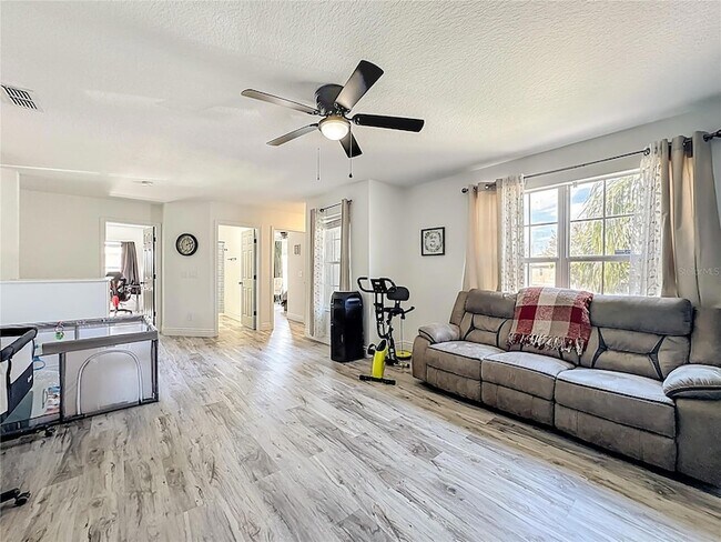 Building Photo - 13841 Chihuly Ct