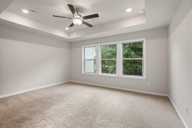 Building Photo - 1577 Halbrook Pl SW