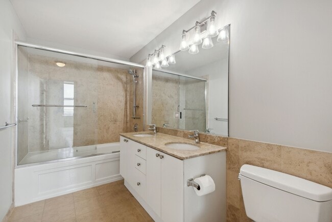 Building Photo - 1720 S Michigan Ave