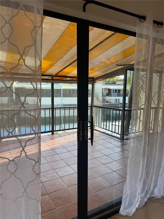 Building Photo - 7000 Crown Gate Ct