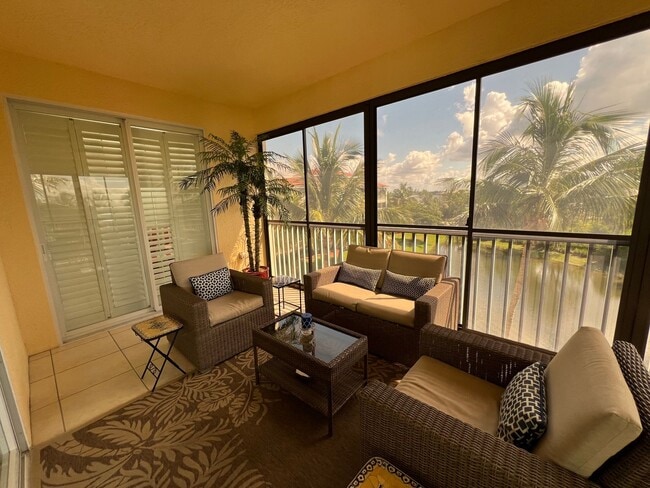 Building Photo - Furnished/Short Term Rental ** Available 5/1/26 ** 3 Bed/2 Bath Condo ** Punta Gorda ** $2,750/mo...