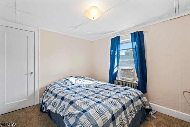 Building Photo - 120B Little Pl