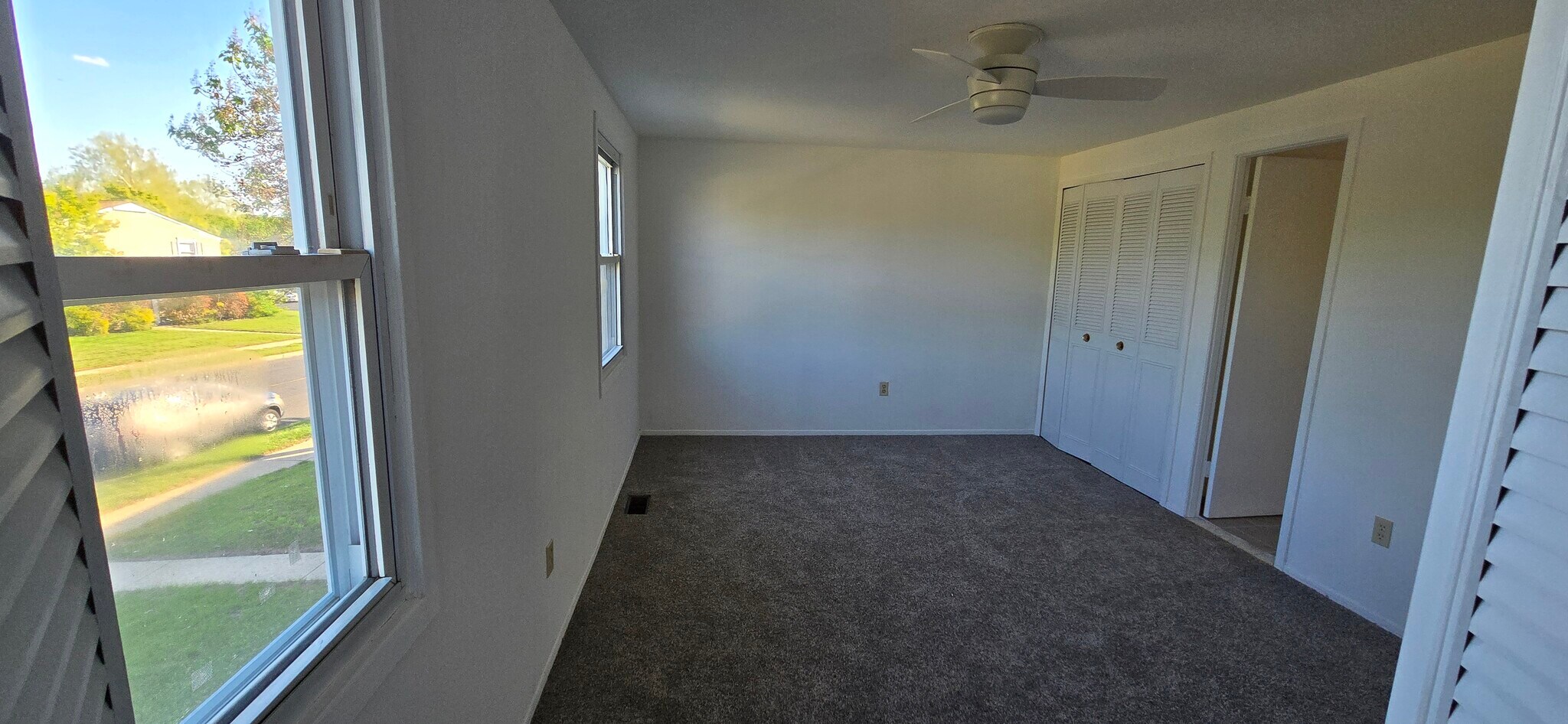 Bedroom #1 - 70 Rittenhouse Dr