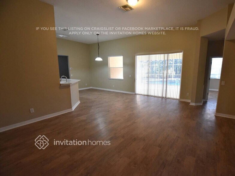 Building Photo - 1774 Sweetwater W Cir