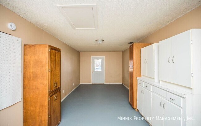 Building Photo - 4628 Kemper St