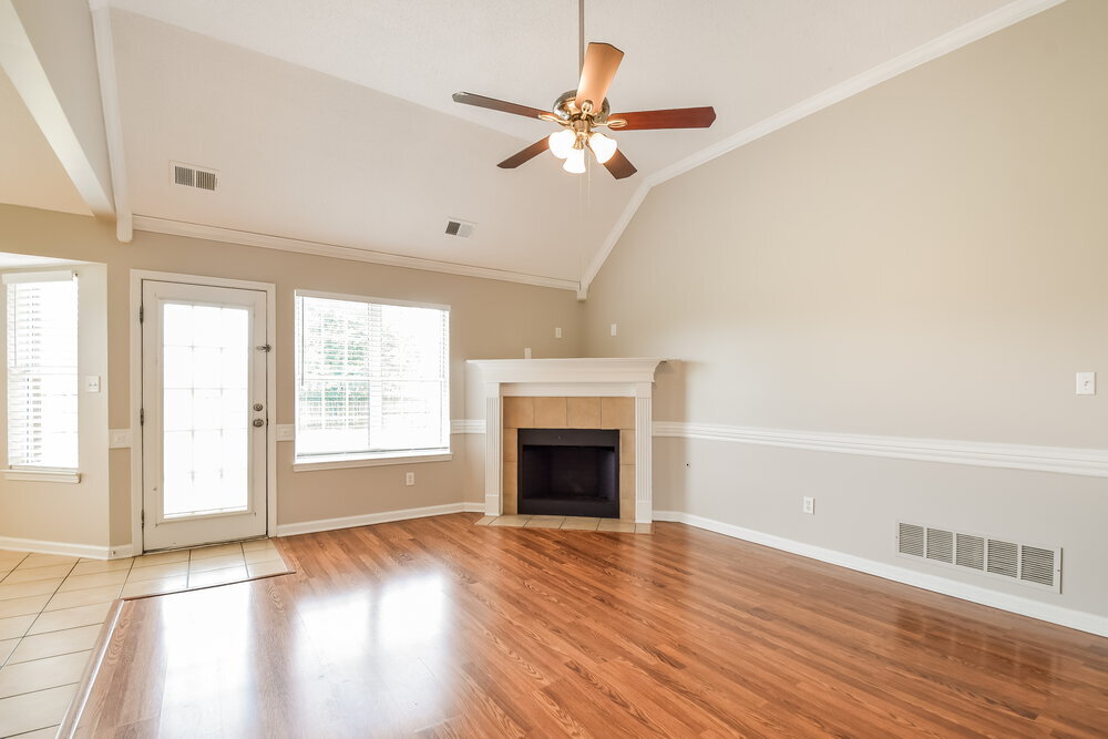 Building Photo - 8359 Olivia Ln