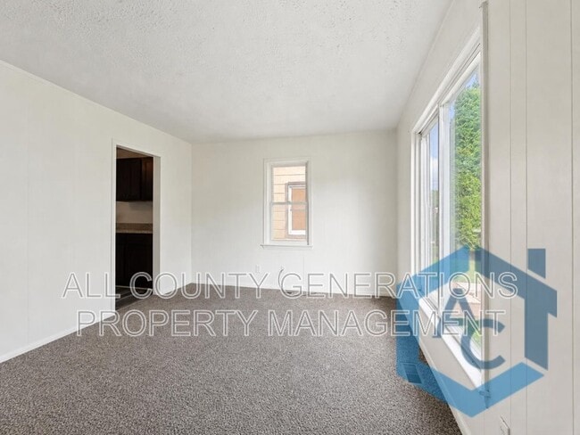 Building Photo - 12308 Sobieski Ave