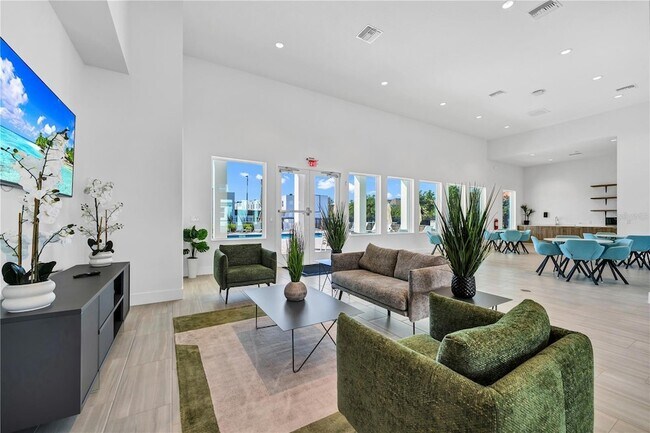 Building Photo - 277 Famagusta Dr