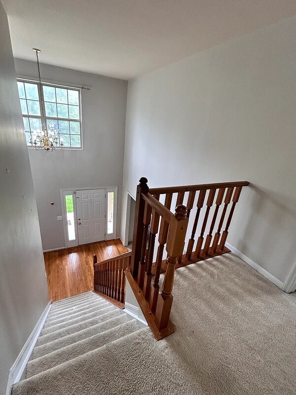 Building Photo - 9161 Nottingham Way