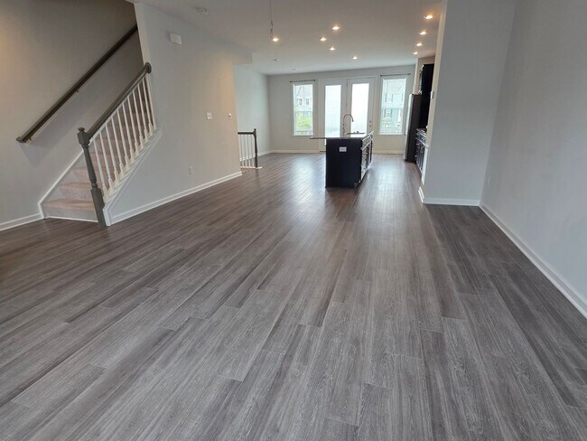 Building Photo - 412 Bulkhead Pl