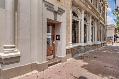 Building Photo - 500 Jefferson St