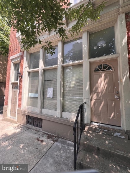 Building Photo - 443 Fairmount Ave