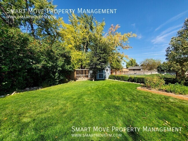 Building Photo - 6030 Kirkwood Cir