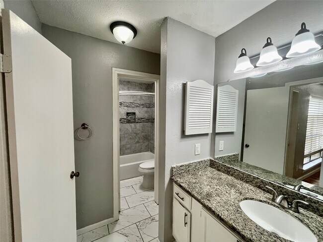 Building Photo - 2019 Place Rebecca Ln