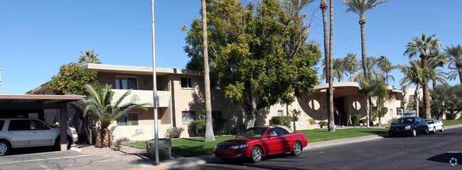 Building Photo - Scottsdale Palms