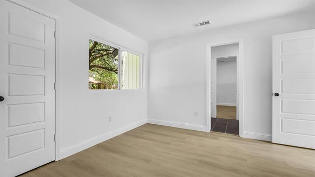 Building Photo - 1202 Quail Hollow Dr