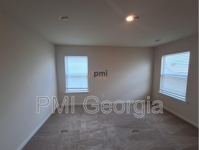 Building Photo - 110 Foley Dr