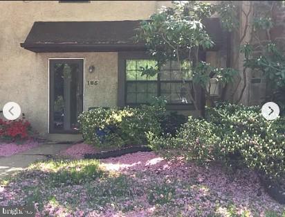 Building Photo - 185 Stirling Ct