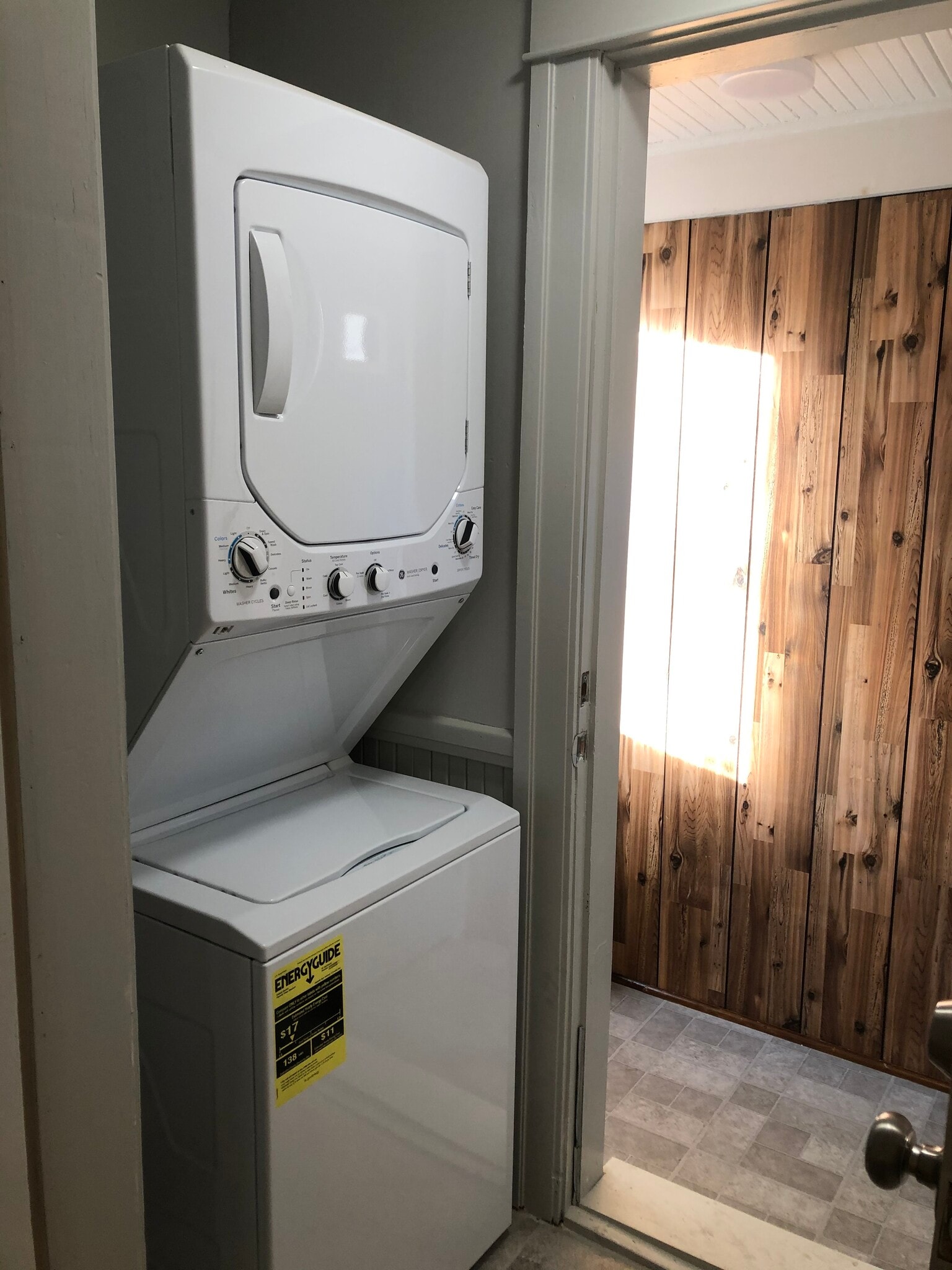 Building Photo - 61 Hadwen Rd