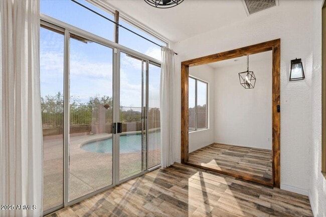 Building Photo - 4615 E Prickly Pear Trail