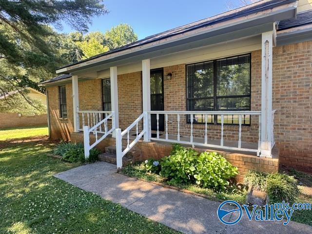 Building Photo - 127 Colby Dr NE