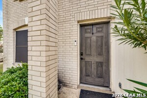 Building Photo - 9567 Celine Dr