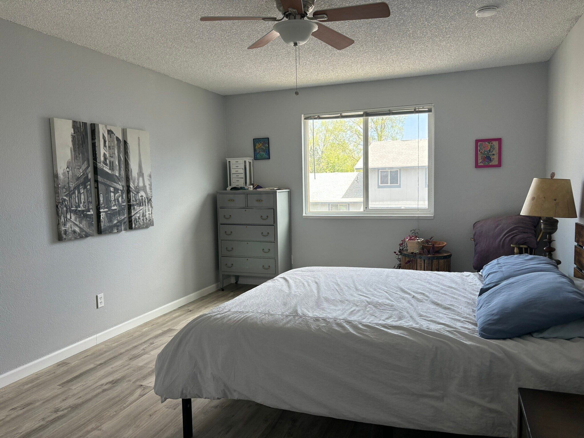 Building Photo - 4202 Monroe Dr