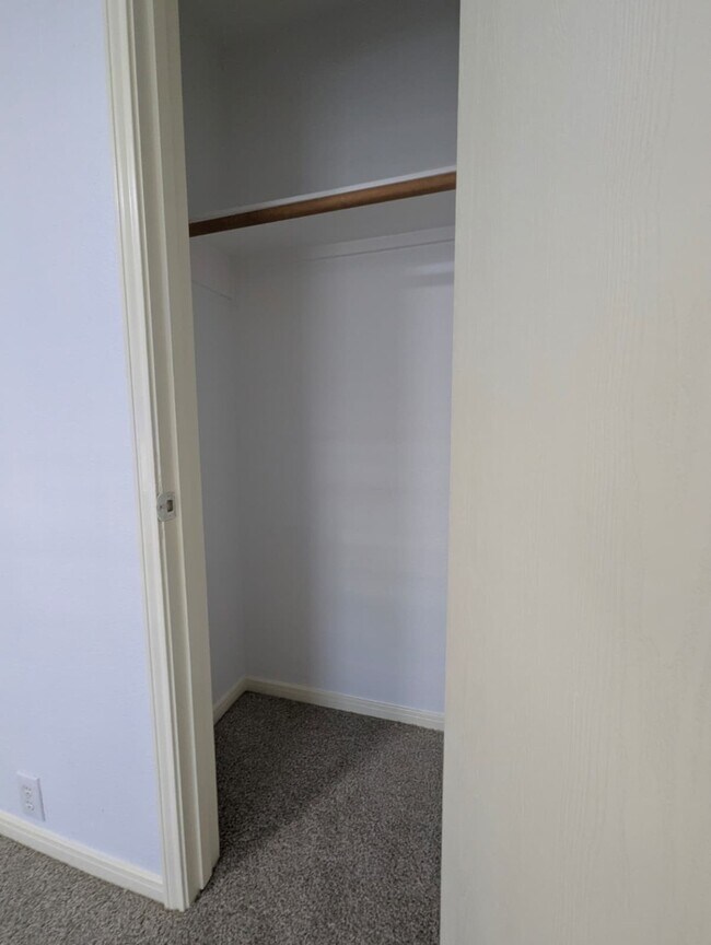 Building Photo - 13422 Sarento Village