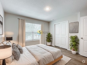 Building Photo - 6145 Delmar Pl