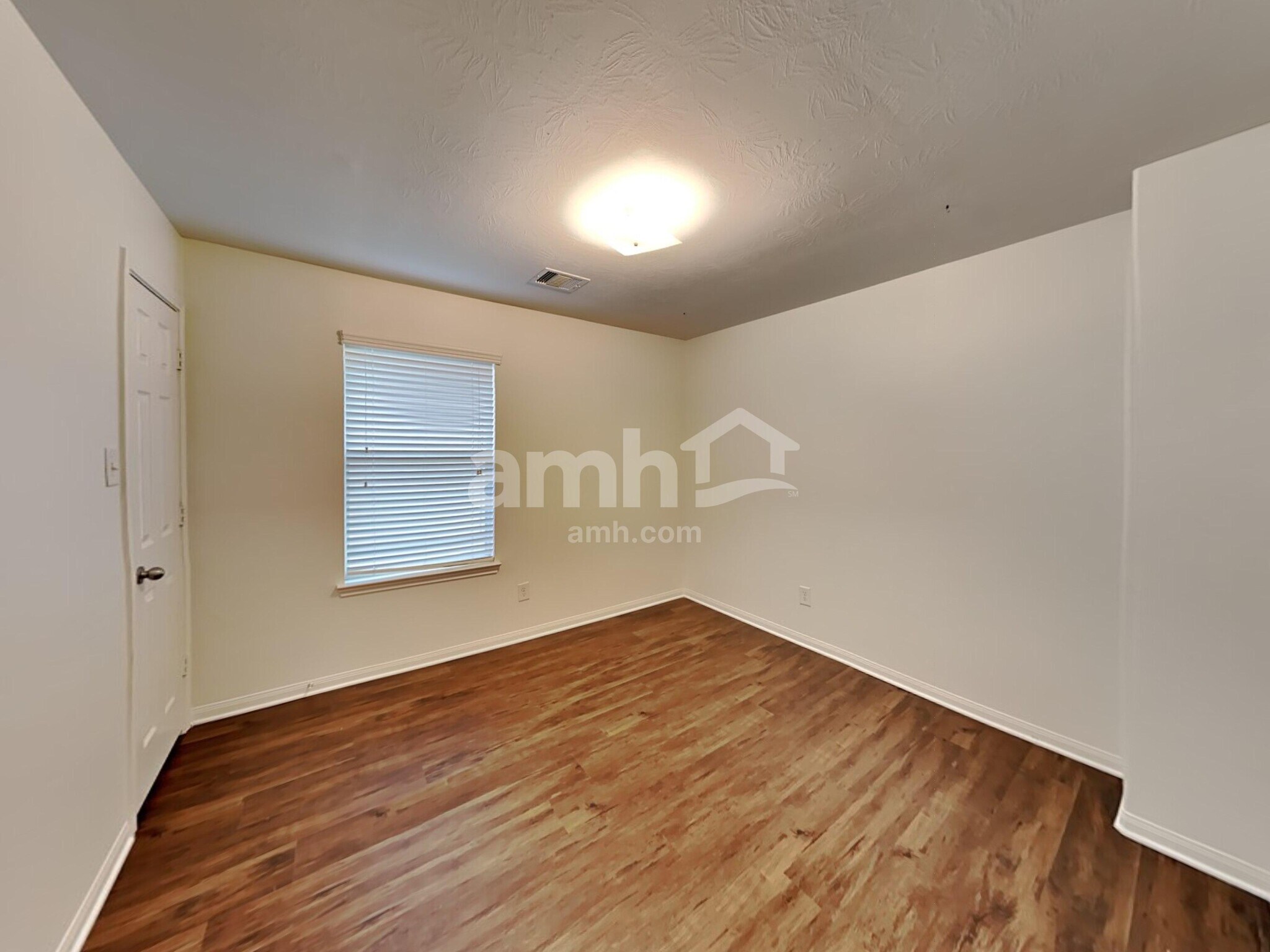 Building Photo - 5939 Stockholm Ct