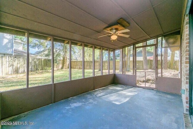 Building Photo - 13101 Premium Rd