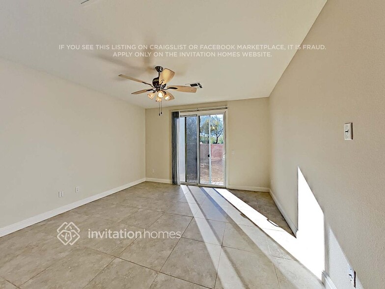 Building Photo - 7651 Engleberg Ave