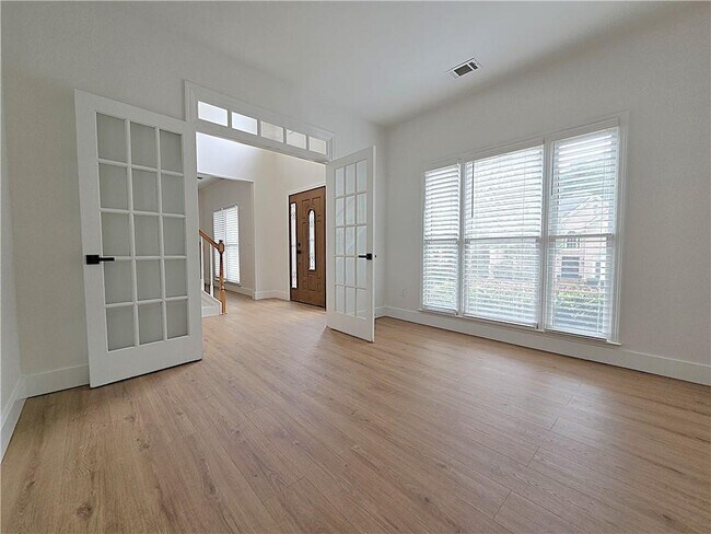 Building Photo - 3535 Morning Ivy Way NE