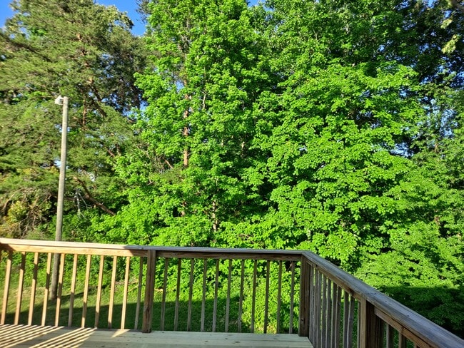 Building Photo - 6101 Cougar Dr