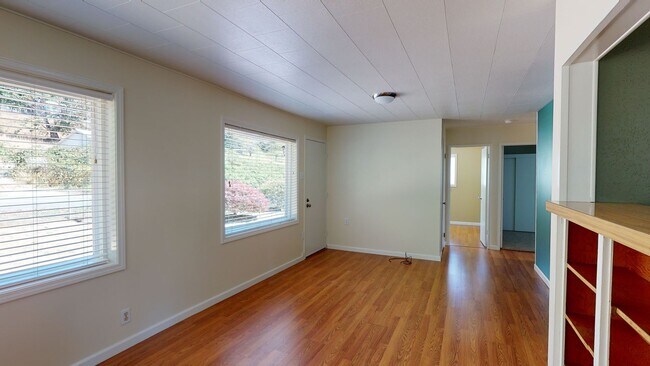 Building Photo - May Valley Road business opportunity available - 2 bedroom 1 bath home with carport & office and ...