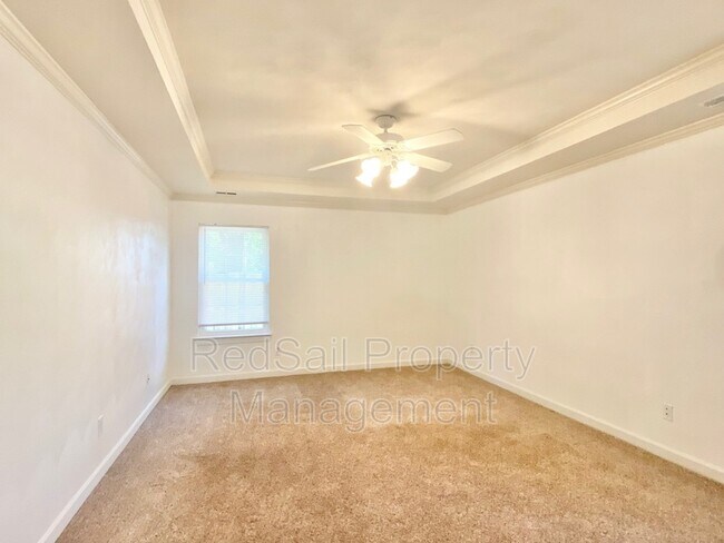 Building Photo - 500 Windward Dr