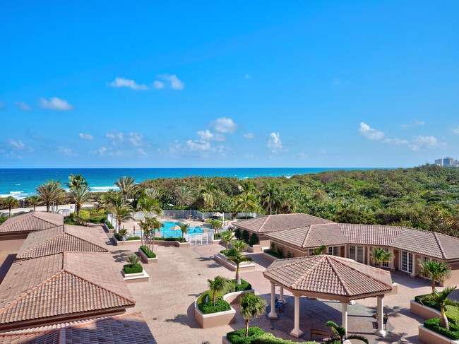 Building Photo - 700 Ocean Royale