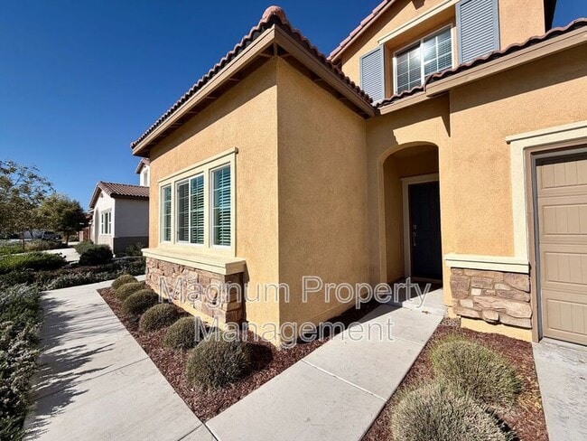 Building Photo - 26564 Rosebay Way