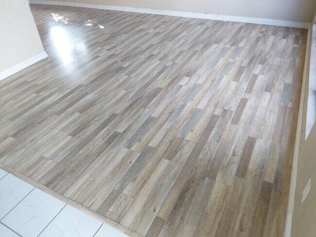 Building Photo - Mathis 8032-36 McKinley