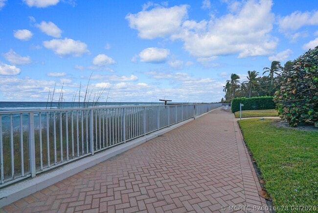 Building Photo - 2295 S Ocean Blvd