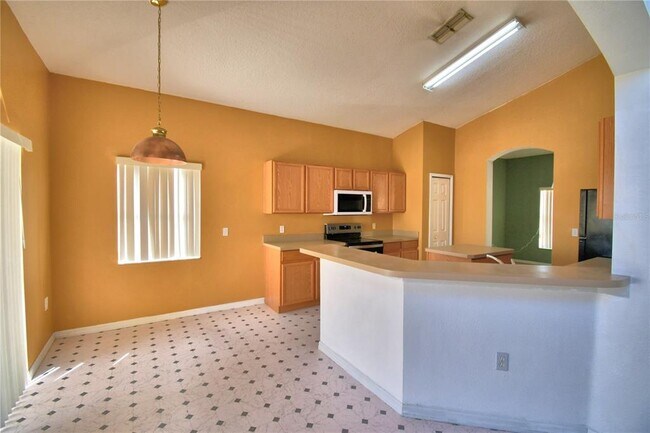 Building Photo - 439 Churchill Ct