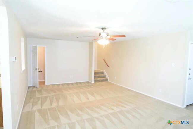 Building Photo - 108 W Gemini Ln