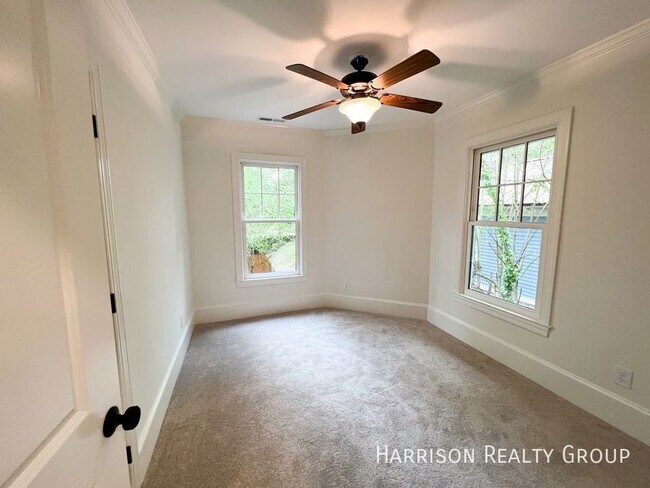 Building Photo - Beautifully Renovated Home In Historic Boy...