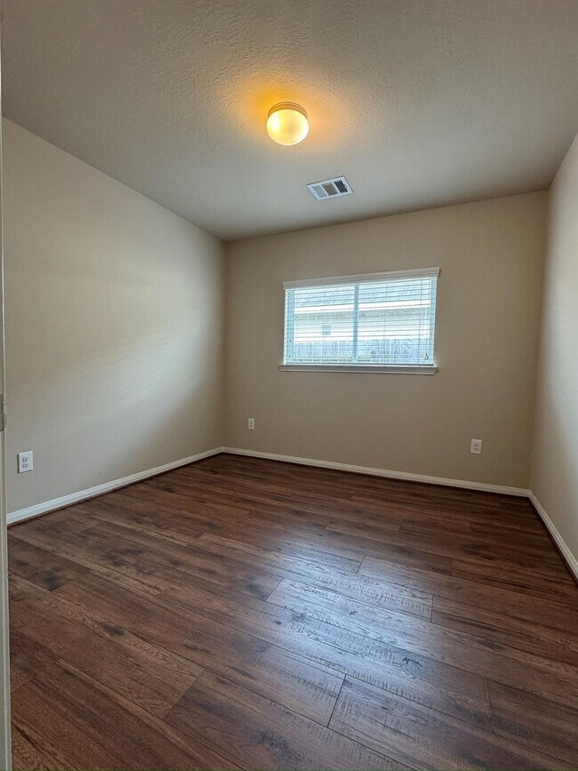 Building Photo - 15026 Winter Dawn Wy