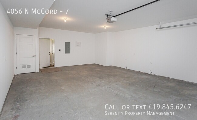 Building Photo - 4056 N McCord-7