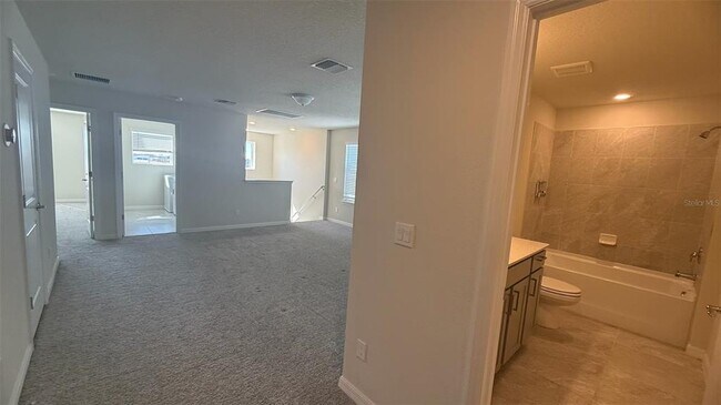 Building Photo - 5054 Holm Oak Dr