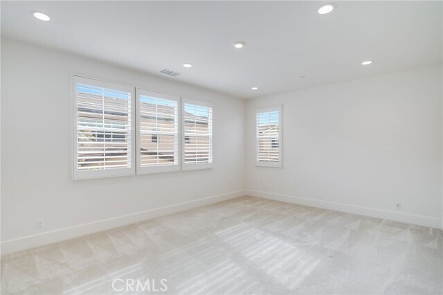 Building Photo - 214 Parkwood