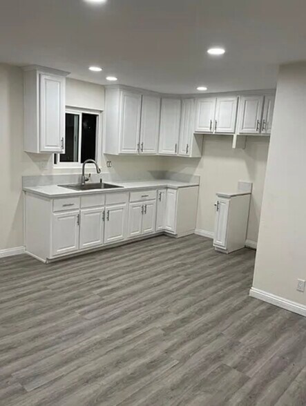 Building Photo - 139 N 12th St